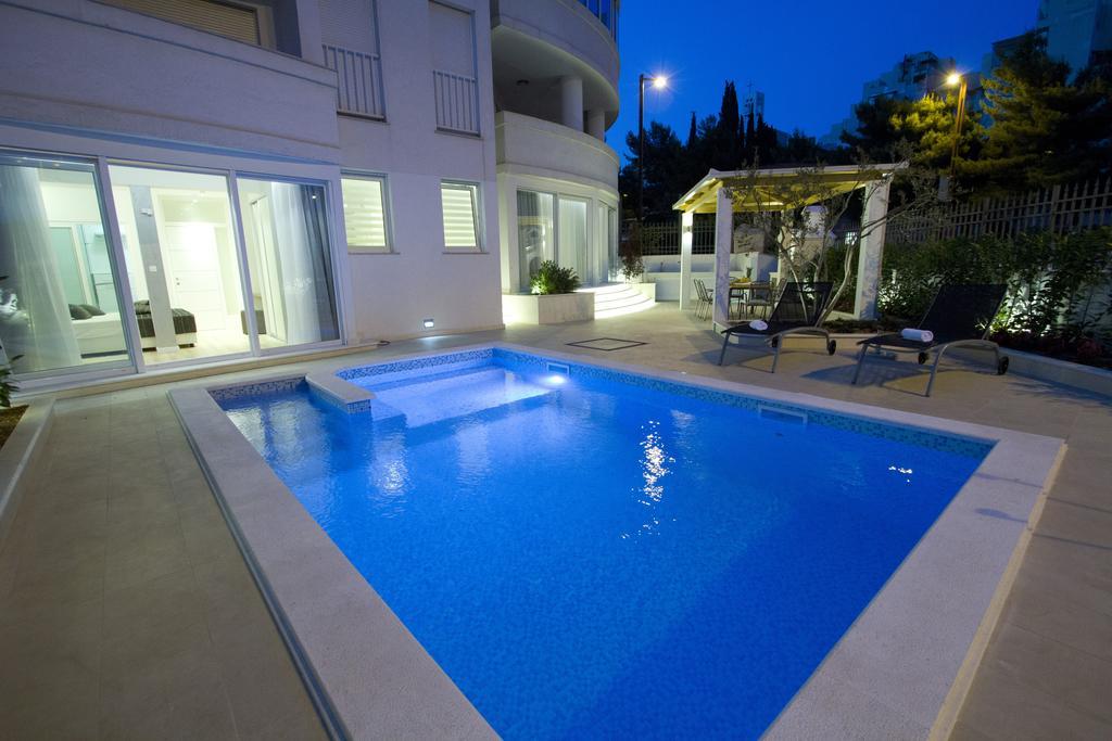 Luxury Apartment